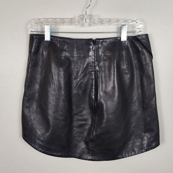 MICHELLE MASON | Leather Mini Skirt With Slit Sz 4 Black Asymmetrical Zip Staple - Picture 5 of 13